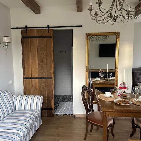 Apartmán Jaukus Aleksoto Butas Kaune Su Atskiru Iejimu, Salia Senamiescio Kaunas