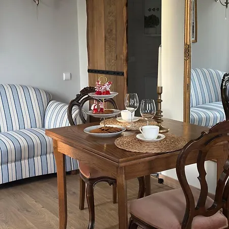 Jaukus Aleksoto Butas Kaune Su Atskiru Iejimu, Salia Senamiescio Apartamento Kaunas