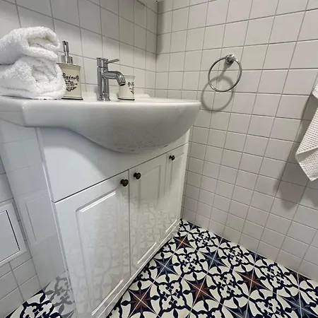 Jaukus Aleksoto Butas Kaune Su Atskiru Iejimu, Salia Senamiescio Apartment