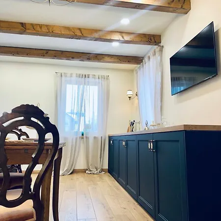 Jaukus Aleksoto Butas Kaune Su Atskiru Iejimu, Salia Senamiescio Apartamento Kaunas