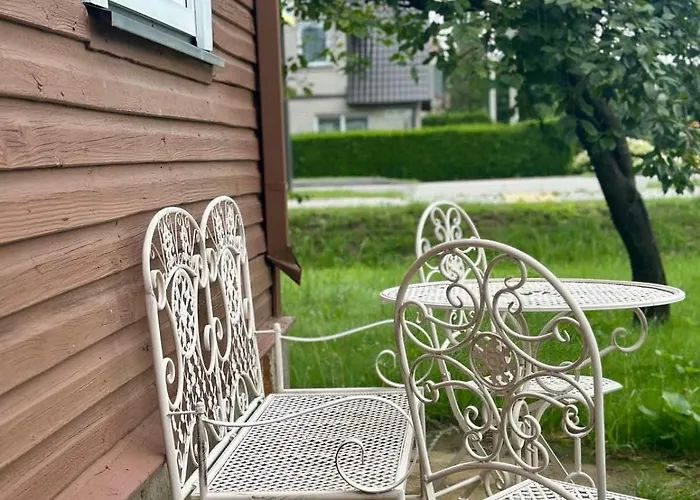 Jaukus Aleksoto Butas Kaune Su Atskiru Iejimu, Salia Senamiescio Apartamento *